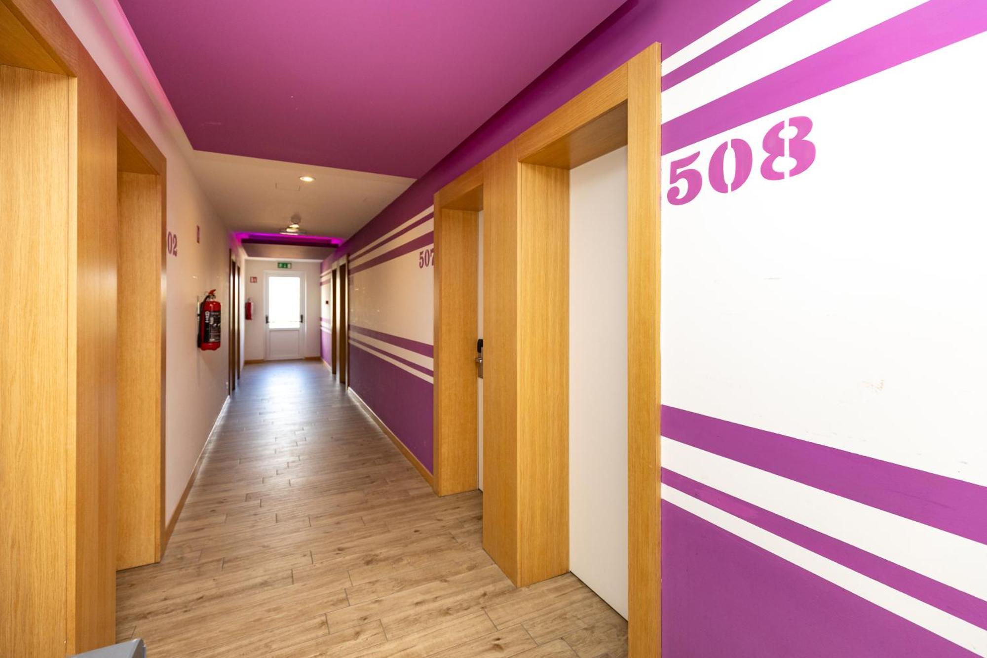 Hostel Link Ловран Екстериор снимка
